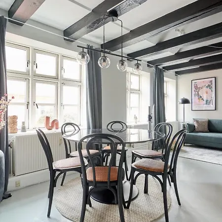 Apartment Unique 2 Bedroom Duplex W Exposed Beams In Cph Copenhagen